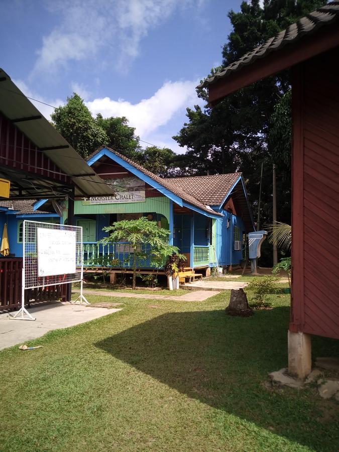 Mahseer Chalet Villa Kuala Tahan Exterior photo